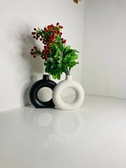 Country Clay Donut Vase Made of Ceramic by Country Clay