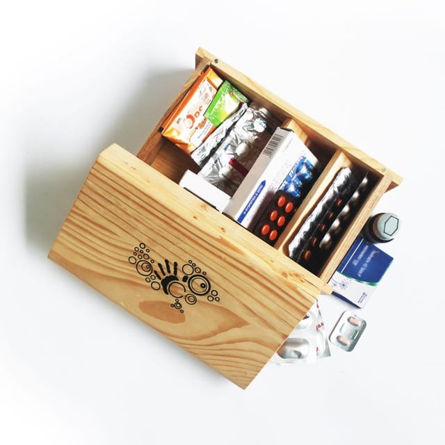 Craftlipi-Wooden Medicine Box