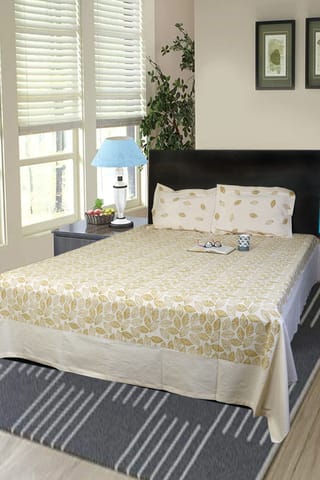 Rustic Route- Olive Green Small Leaf Print Bedspread with Pillow Covers